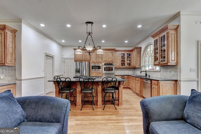 8910 Pinehurst Cove, Duluth, GA 30097