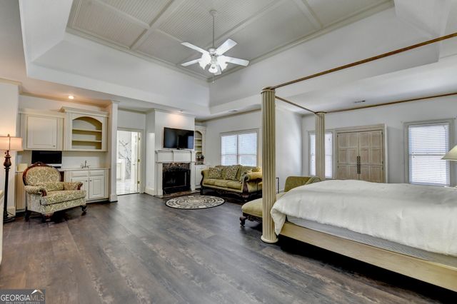 8910 Pinehurst Cove, Duluth, GA 30097