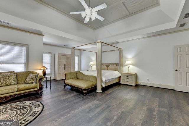 8910 Pinehurst Cove, Duluth, GA 30097