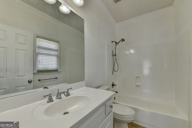 8910 Pinehurst Cove, Duluth, GA 30097