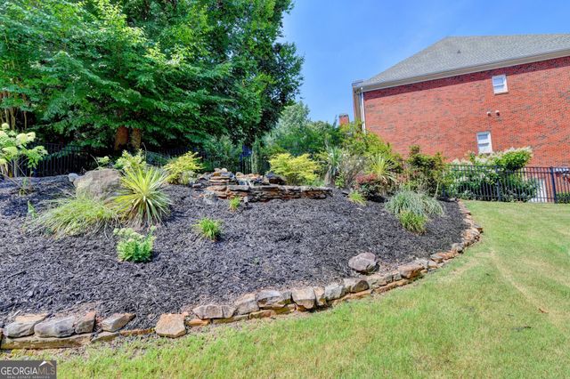 8910 Pinehurst Cove, Duluth, GA 30097