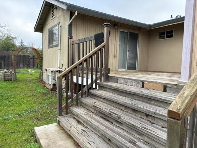 4061 Zumi Ct, Ione, CA 95640