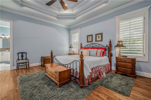 4691 River Valley Drive, Bryan, TX 77808