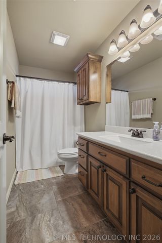 30204 S Gale Avenue, Inola, OK 74036