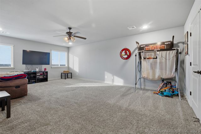 30204 S Gale Avenue, Inola, OK 74036