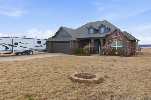 30204 S Gale Avenue, Inola, OK 74036