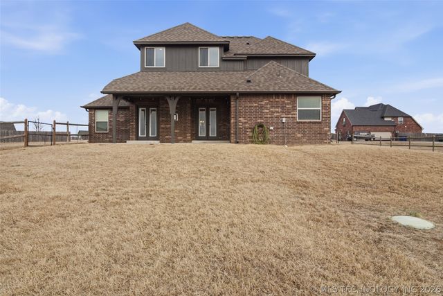 30204 S Gale Avenue, Inola, OK 74036