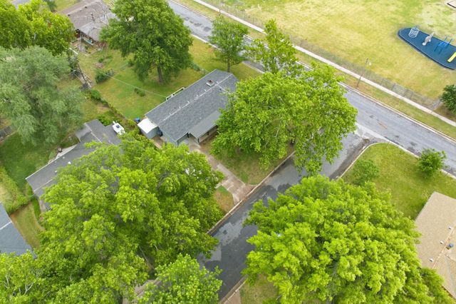 800 N Maus, Wichita, KS 67212