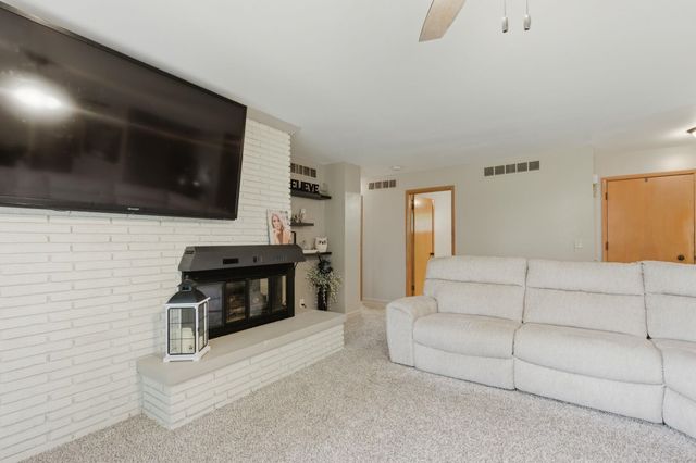 800 N Maus, Wichita, KS 67212