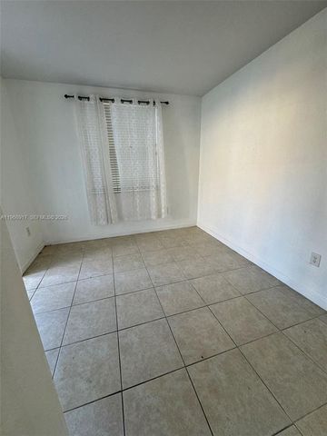 9257 SW 227th Street 11, Cutler Bay, FL 33190