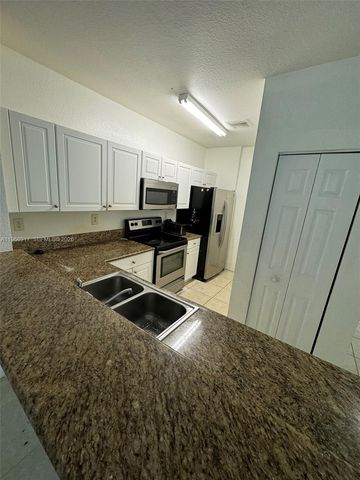 9257 SW 227th Street 11, Cutler Bay, FL 33190