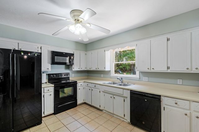 145 Meagan Drive, Moore, SC 29369