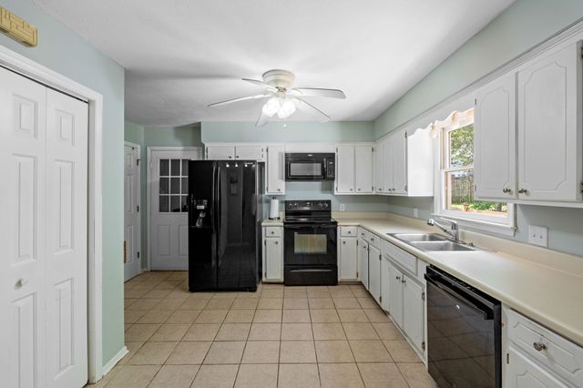 145 Meagan Drive, Moore, SC 29369