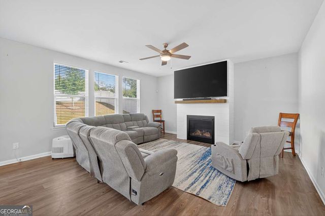 140 Camdale Court, Mcdonough, GA 30252