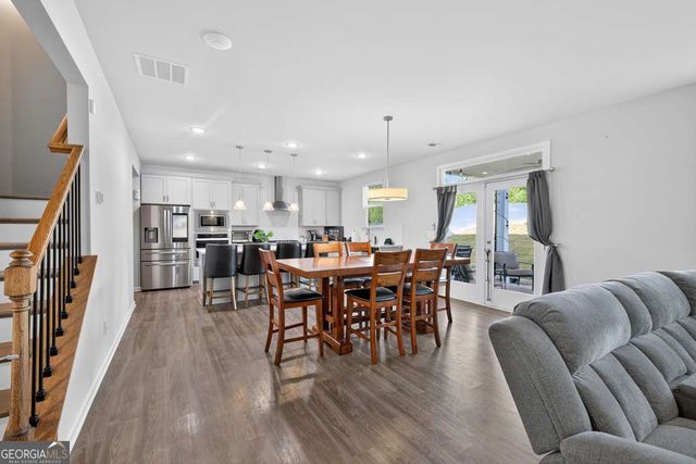 140 Camdale Court, Mcdonough, GA 30252