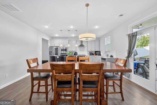 140 Camdale Court, Mcdonough, GA 30252