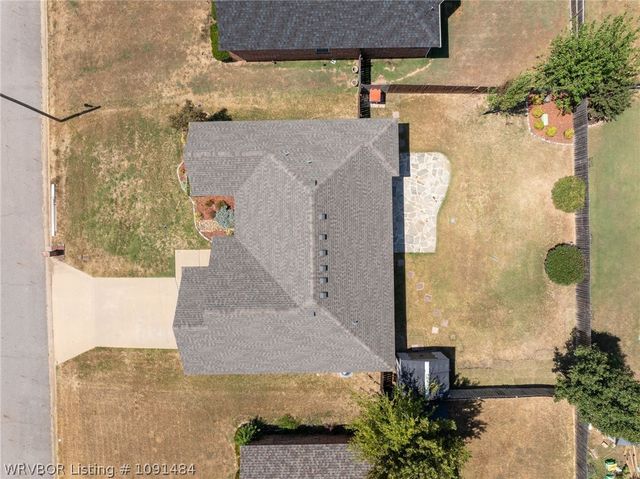 1808 Fairbanks Drive, Barling, AR 72923