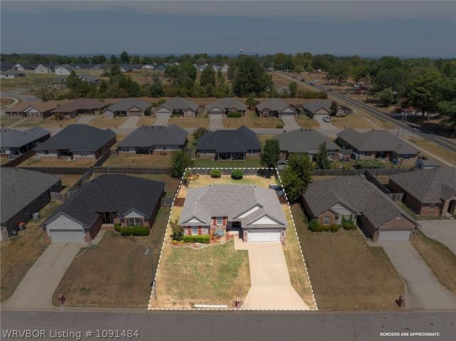 1808 Fairbanks Drive, Barling, AR 72923