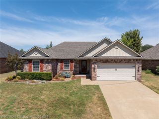 1808 Fairbanks Drive, Barling, AR 72923