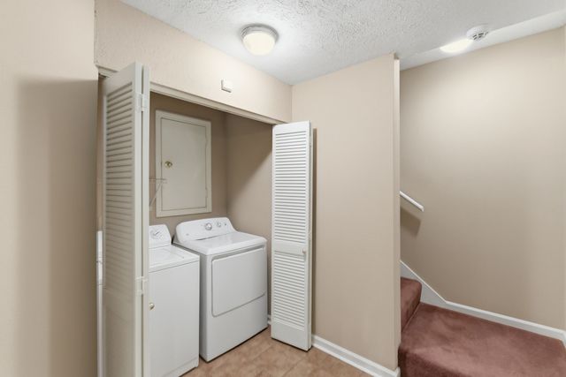 5230 Village Way, Nashville, TN 37211