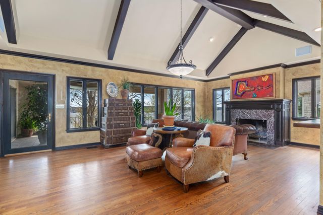 1446 Rockie Drive, Grove, OK 74344