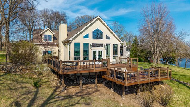 1446 Rockie Drive, Grove, OK 74344