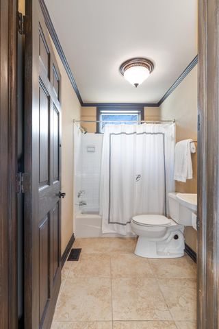 1446 Rockie Drive, Grove, OK 74344