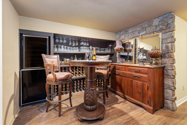 1446 Rockie Drive, Grove, OK 74344