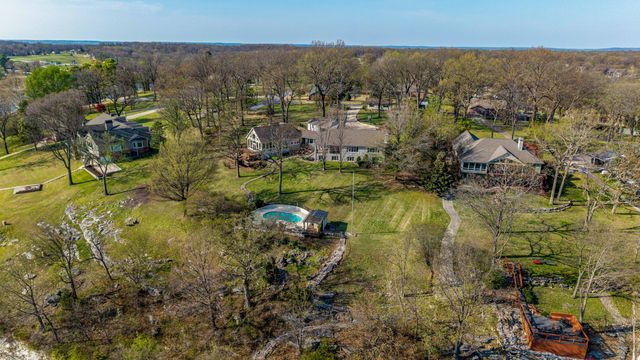 1446 Rockie Drive, Grove, OK 74344