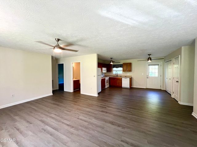 336 Lindder Drive, Sevierville, TN 37876
