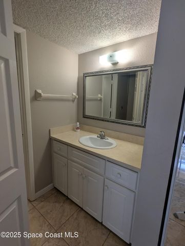 1609 Sunny Brook Lane E 104, Palm Bay, FL 32905