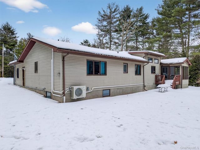 157 Old Forestburg Road, Sparrowbush, NY 12780