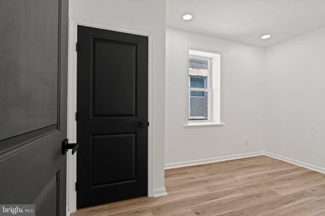 1211 S 15TH ST, Philadelphia, PA 19146