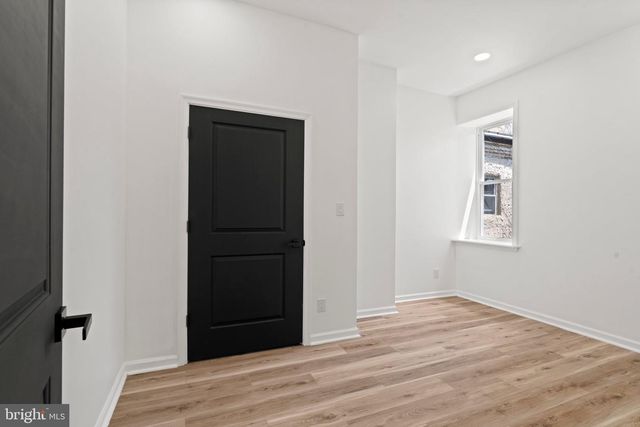 1211 S 15TH ST, Philadelphia, PA 19146