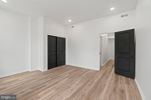 1211 S 15TH ST, Philadelphia, PA 19146