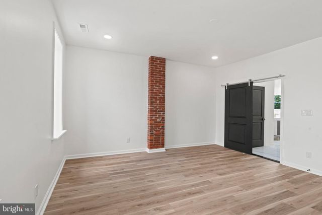 1211 S 15TH ST, Philadelphia, PA 19146