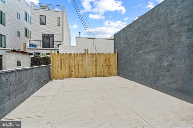 1211 S 15TH ST, Philadelphia, PA 19146
