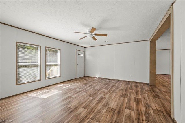 242 Old Thomasville Road, Winston-salem, NC 27107