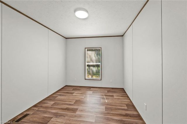 242 Old Thomasville Road, Winston-salem, NC 27107