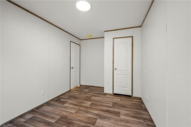 242 Old Thomasville Road, Winston-salem, NC 27107