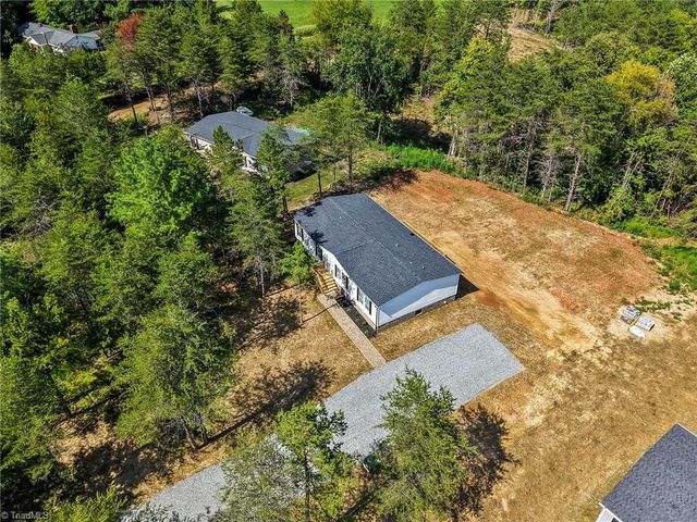242 Old Thomasville Road, Winston-salem, NC 27107