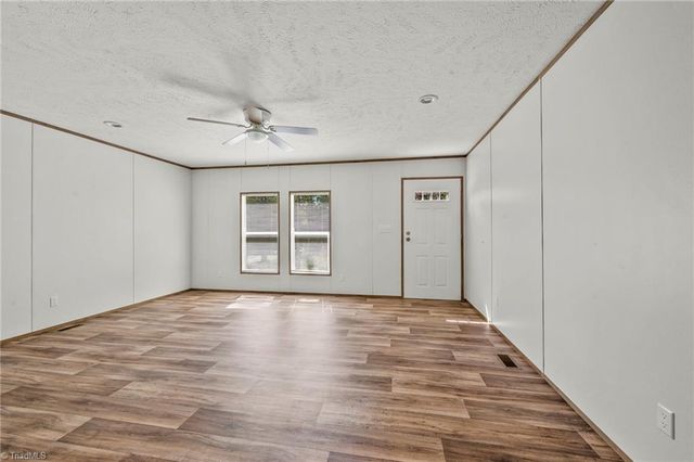 242 Old Thomasville Road, Winston-salem, NC 27107