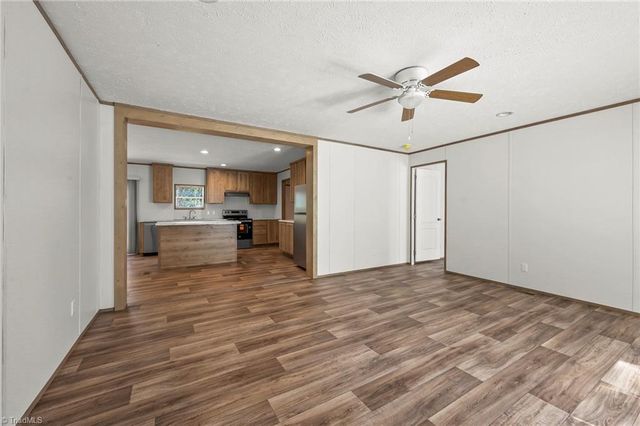 242 Old Thomasville Road, Winston-salem, NC 27107