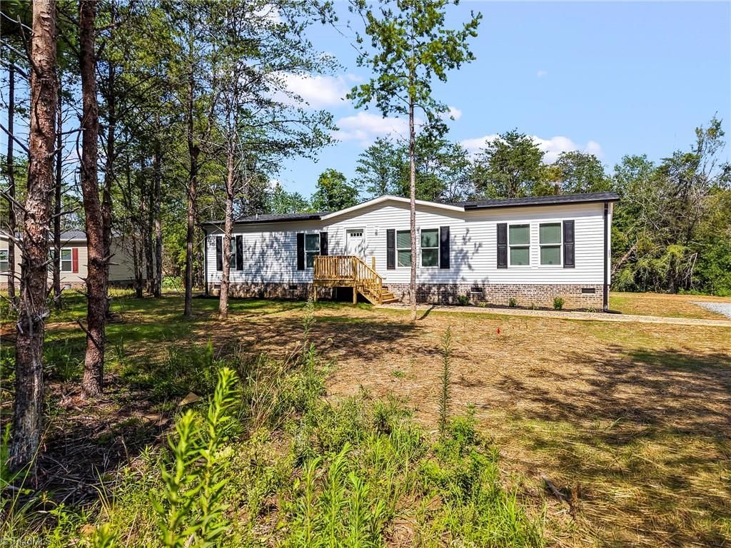242 Old Thomasville Road, Winston-salem, NC 27107