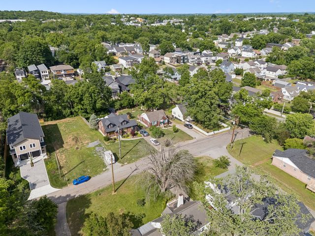807 Fairwin Ave, Nashville, TN 37216