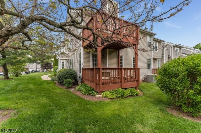 242 Laurel Court, Readington Twp., NJ 08889