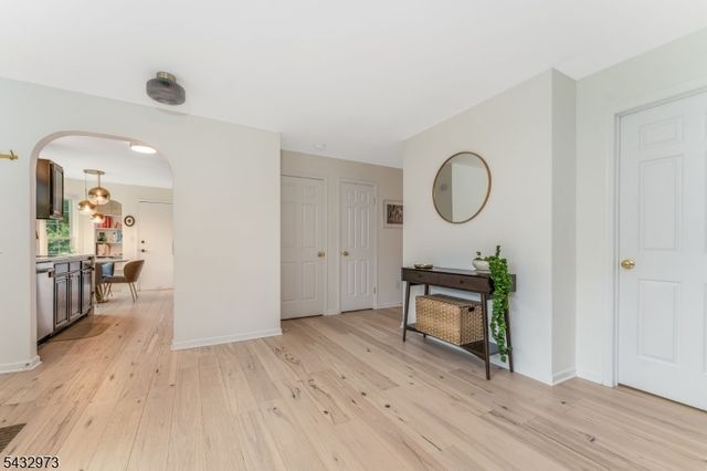 242 Laurel Court, Readington Twp., NJ 08889