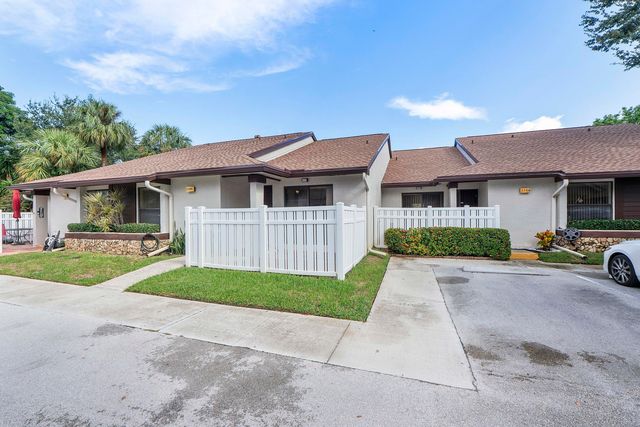 3356 CARAMBOLA Circle S, Coconut Creek, FL 33066