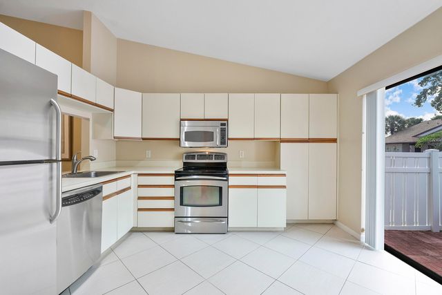 3356 CARAMBOLA Circle S, Coconut Creek, FL 33066
