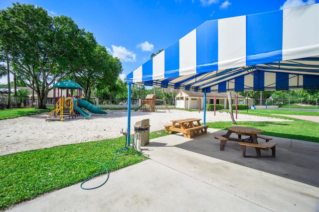 3356 CARAMBOLA Circle S, Coconut Creek, FL 33066